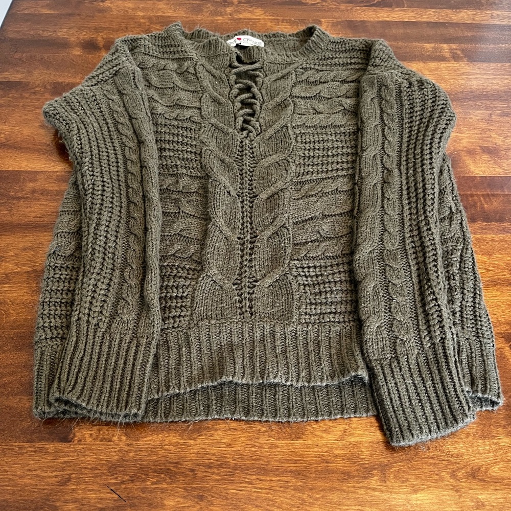 Love Change Sweater. Womens Small. Green.